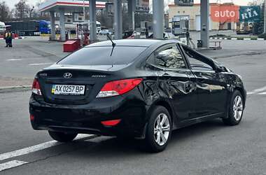 Седан Hyundai Accent 2012 в Харкові