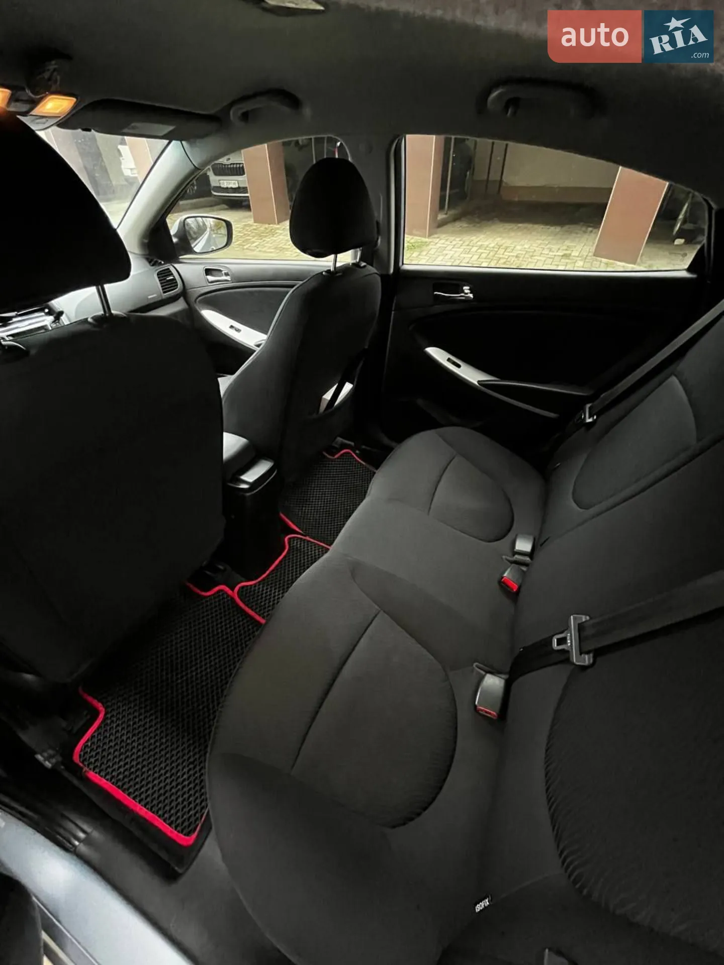 2012 Hyundai Accent - мініатюра 6