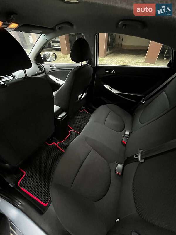 Седан Hyundai Accent 2012 в Николаеве фото 6 Седан Hyundai Accent 2012 в Николаеве
