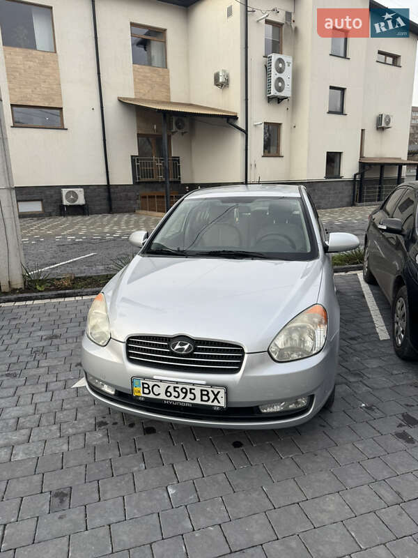 Hyundai Accent 2008