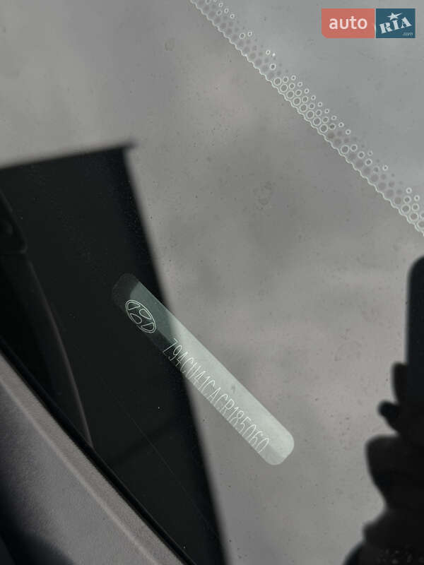 Седан Hyundai Accent 2013 в Ужгороді фото 6 Седан Hyundai Accent 2013 в Ужгороді