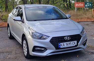 Седан Hyundai Accent 2017 в Звенигородке