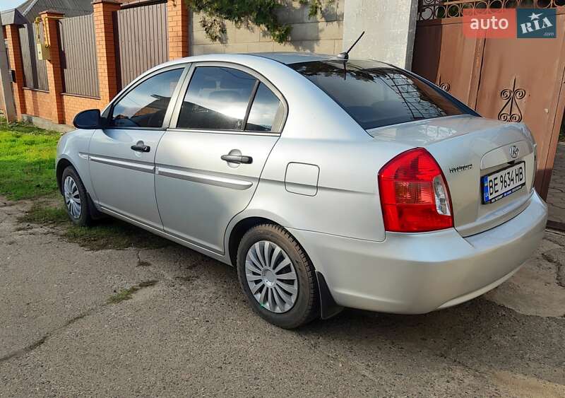 Седан Hyundai Accent 2008 в Николаеве