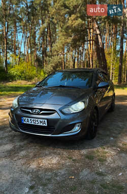 Седан Hyundai Accent 2011 в Києві