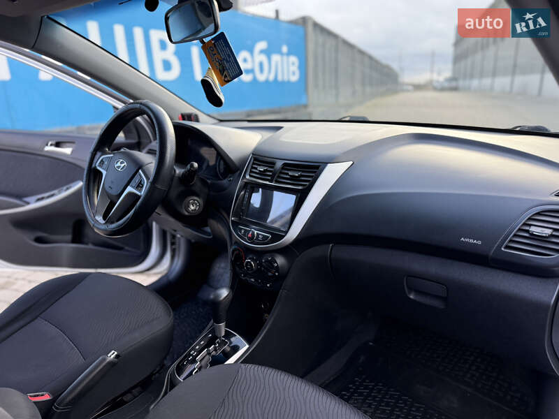 Седан Hyundai Accent 2011 в Тернополе фото 19 Седан Hyundai Accent 2011 в Тернополе