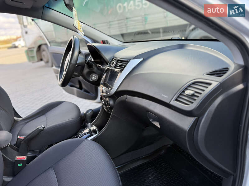 Седан Hyundai Accent 2011 в Тернополе фото 23 Седан Hyundai Accent 2011 в Тернополе