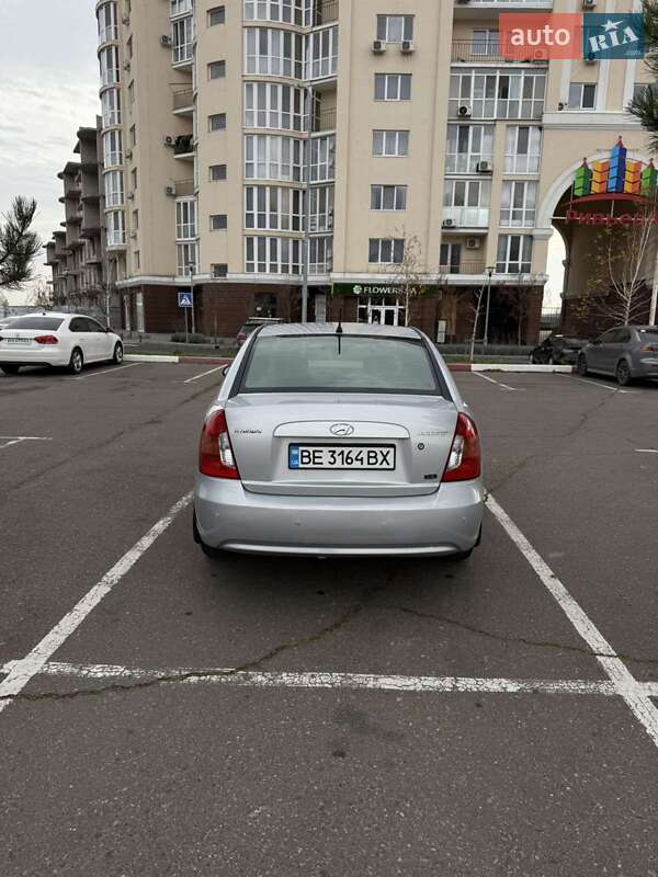Седан Hyundai Accent 2008 в Николаеве