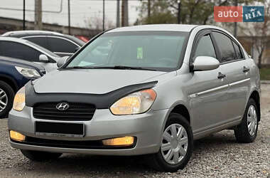 Седан Hyundai Accent 2007 в Днепре