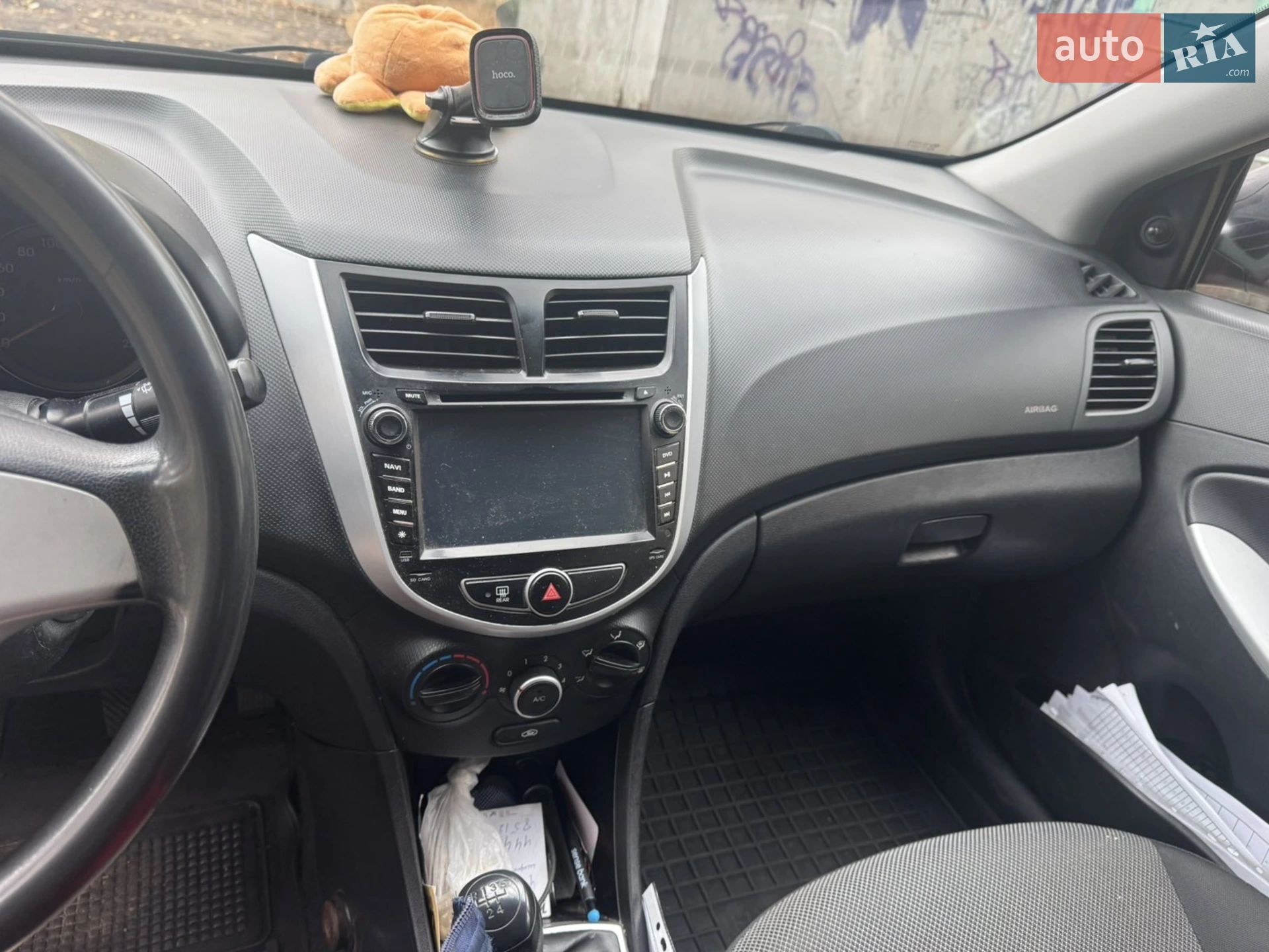 2012 Hyundai Accent - мініатюра 11