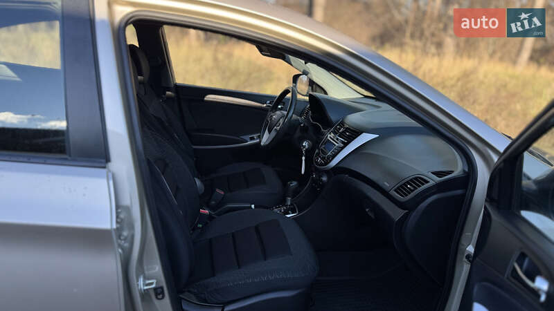 Седан Hyundai Accent 2012 в Василькове