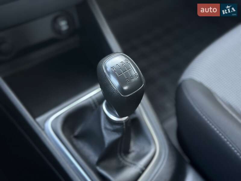 Седан Hyundai Accent 2020 в Киеве фото 25 Седан Hyundai Accent 2020 в Киеве