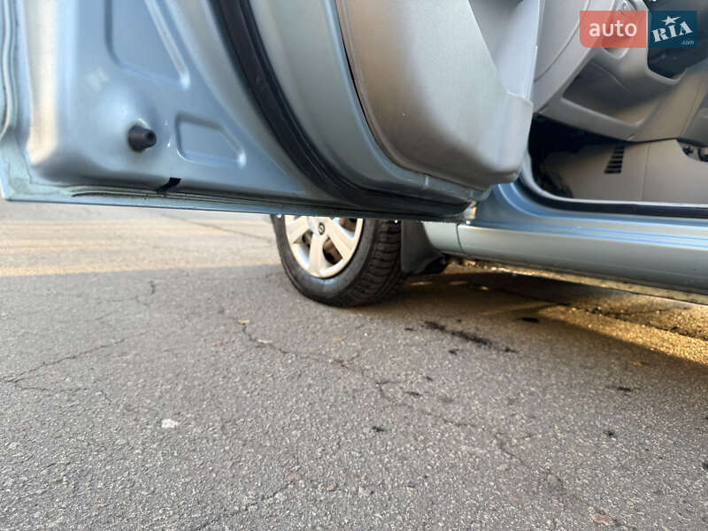 Седан Hyundai Accent 2007 в Киеве