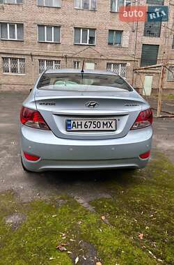 Седан Hyundai Accent 2011 в Львове