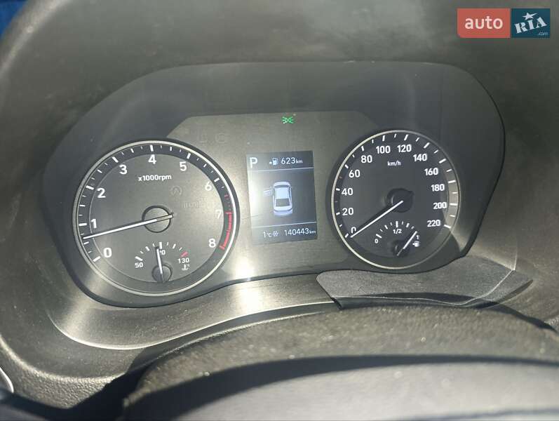 Седан Hyundai Accent 2017 в Киеве