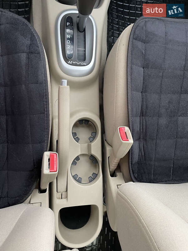 Седан Hyundai Accent 2008 в Ямполе фото 14 Седан Hyundai Accent 2008 в Ямполе