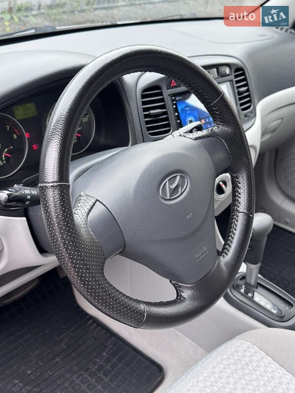 Седан Hyundai Accent 2008 в Одессе