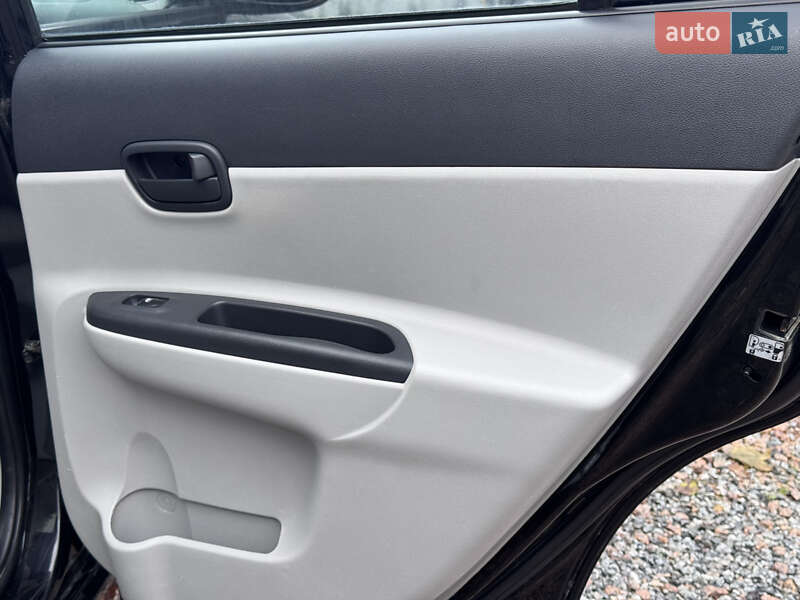 Седан Hyundai Accent 2008 в Одессе