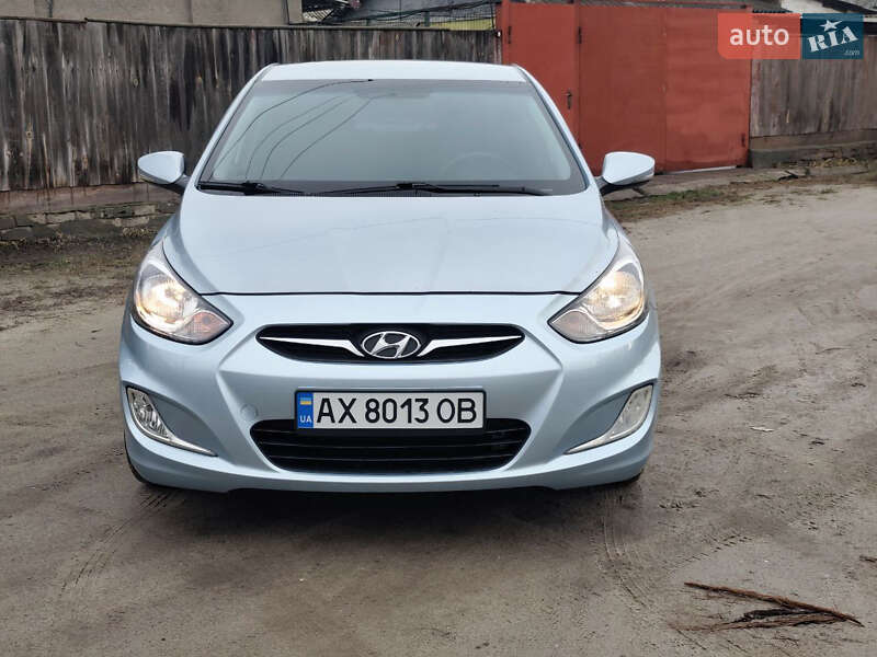 Седан Hyundai Accent 2011 в Харькове