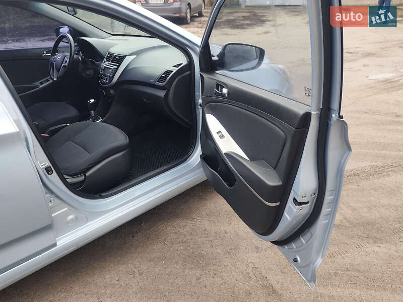 Седан Hyundai Accent 2011 в Харькове