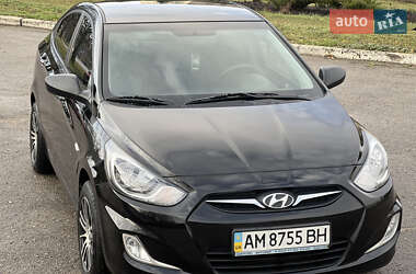 Седан Hyundai Accent 2012 в Лозовой