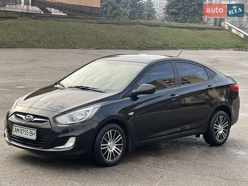 Седан Hyundai Accent 2012 в Лозовій фото 7 Седан Hyundai Accent 2012 в Лозовій