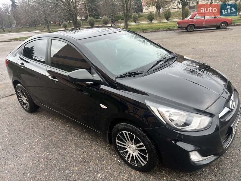 Седан Hyundai Accent 2012 в Лозовій фото 21 Седан Hyundai Accent 2012 в Лозовій