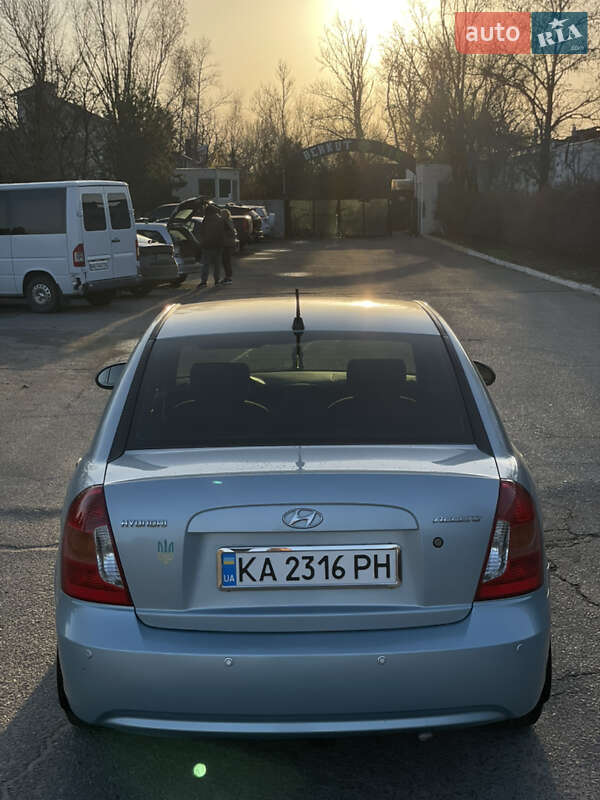 Седан Hyundai Accent 2007 в Днепре