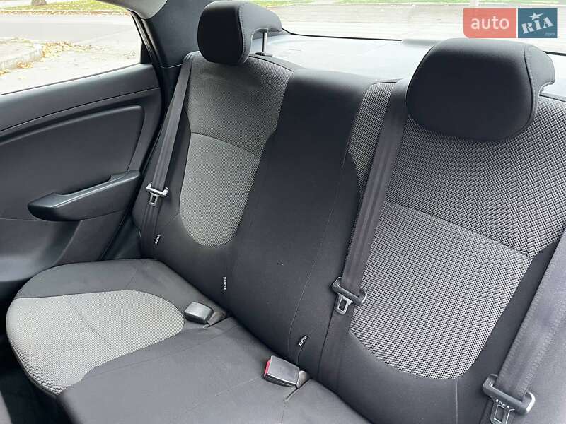 Седан Hyundai Accent 2011 в Николаеве