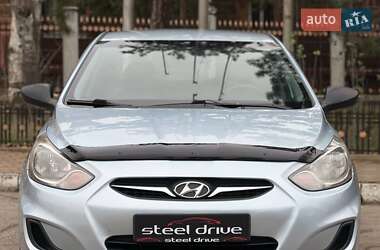 Седан Hyundai Accent 2011 в Миколаєві