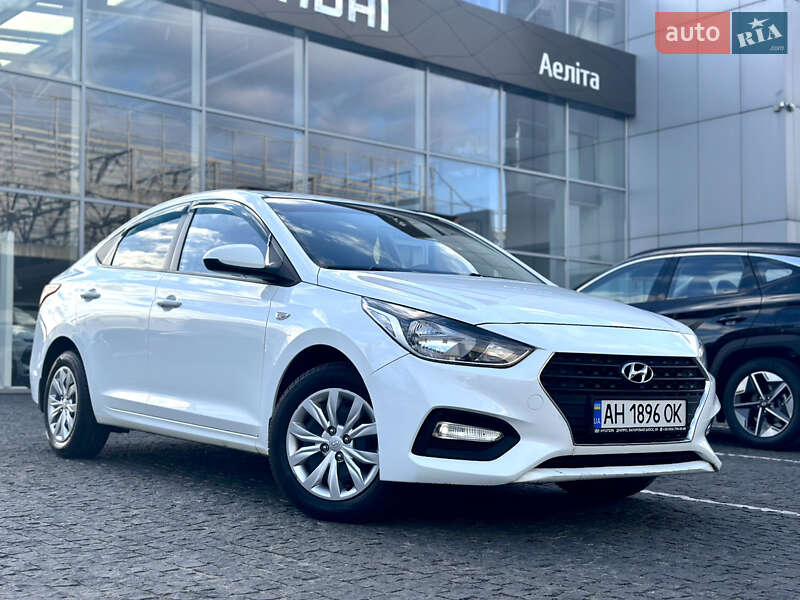 Седан Hyundai Accent 2017 в Днепре