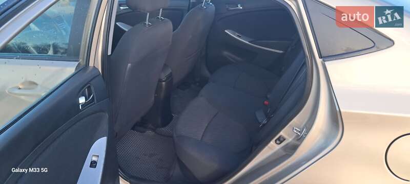 Седан Hyundai Accent 2012 в Запоріжжі