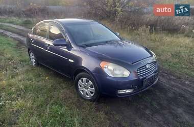 Седан Hyundai Accent 2008 в Сребном