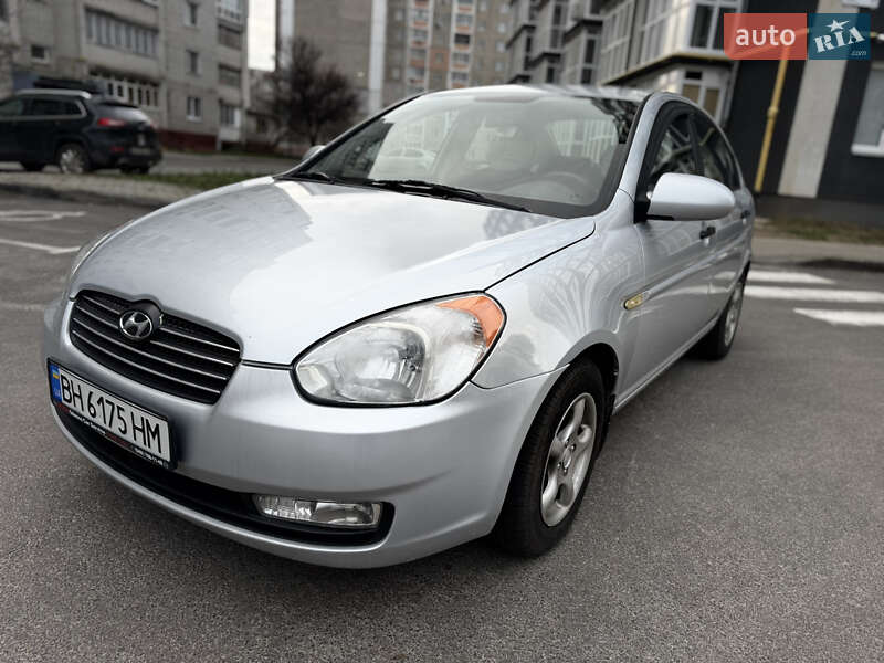 Седан Hyundai Accent 2008 в Чернигове