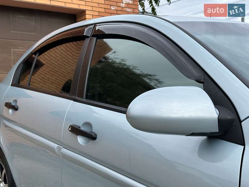 Седан Hyundai Accent 2008 в Одессе