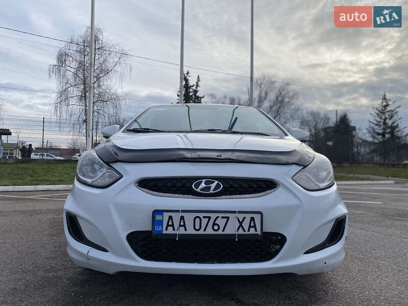 Седан Hyundai Accent 2018 в Житомирі