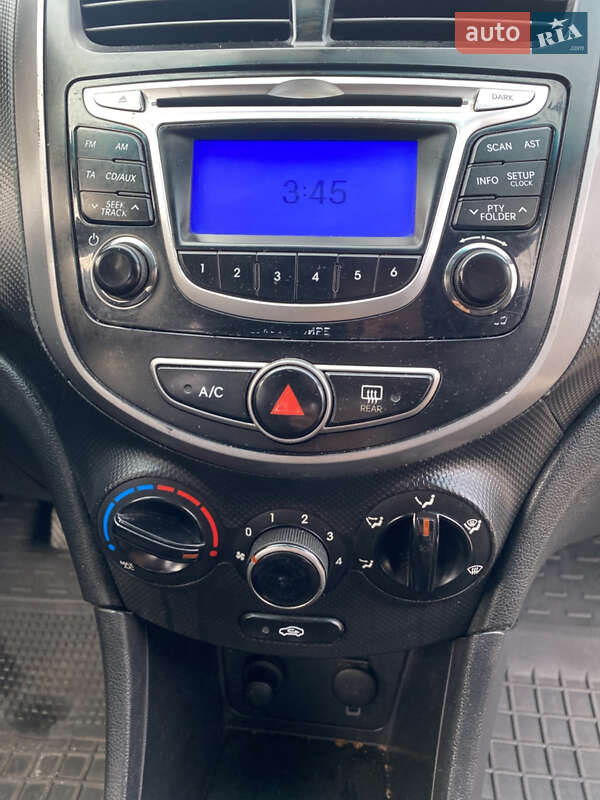 Седан Hyundai Accent 2018 в Житомирі