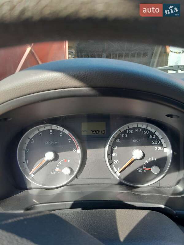 Седан Hyundai Accent 2008 в Чернівцях