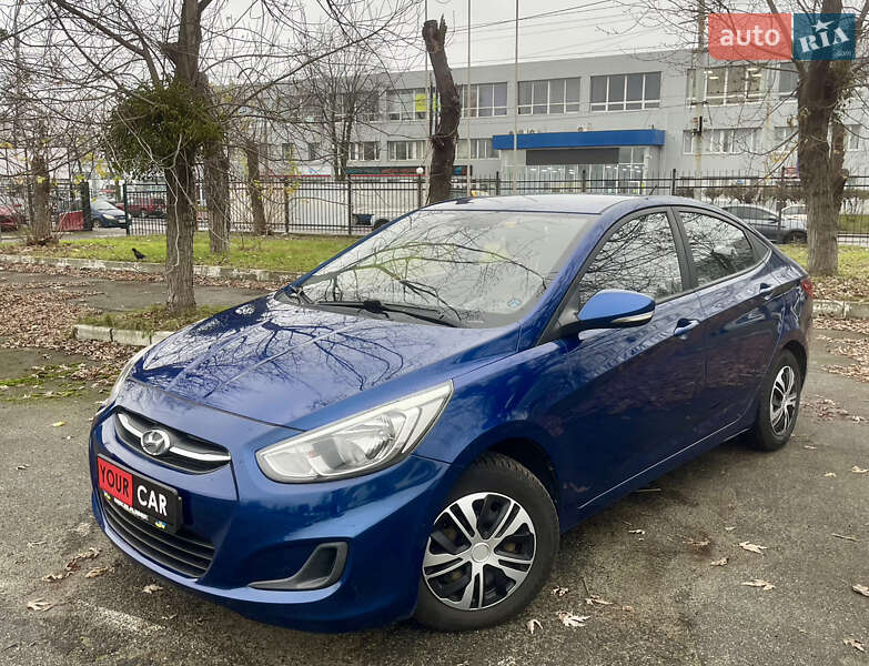 Седан Hyundai Accent 2015 в Киеве фото 5 Седан Hyundai Accent 2015 в Киеве