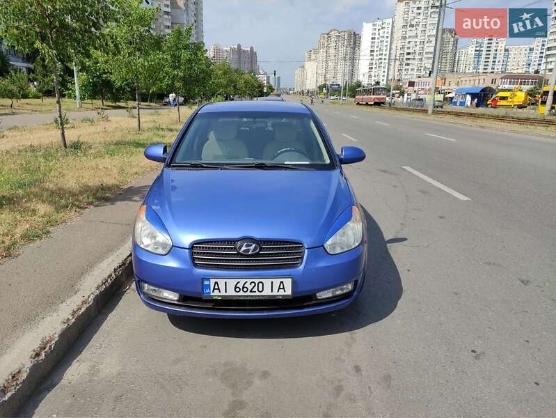 Седан Hyundai Accent 2008 в Киеве