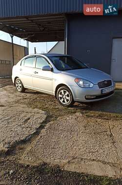 Седан Hyundai Accent 2007 в Ромнах