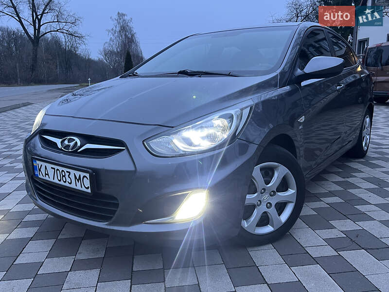 Седан Hyundai Accent 2011 в Ніжині фото 2 Седан Hyundai Accent 2011 в Ніжині