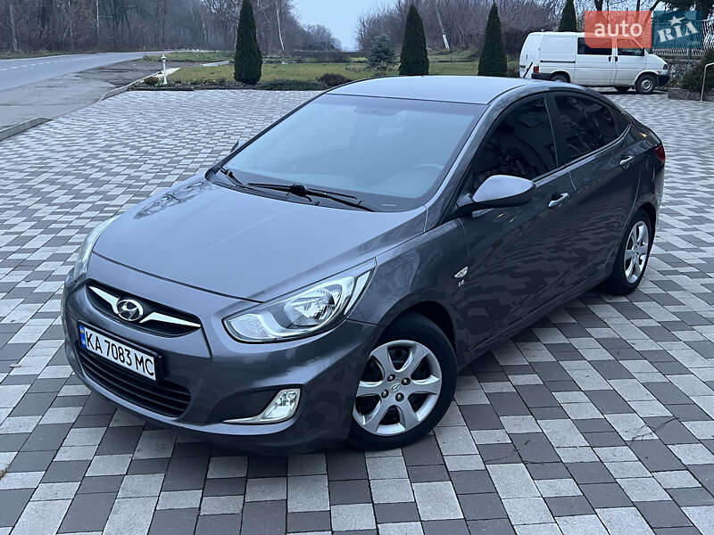 Седан Hyundai Accent 2011 в Ніжині фото 10 Седан Hyundai Accent 2011 в Ніжині