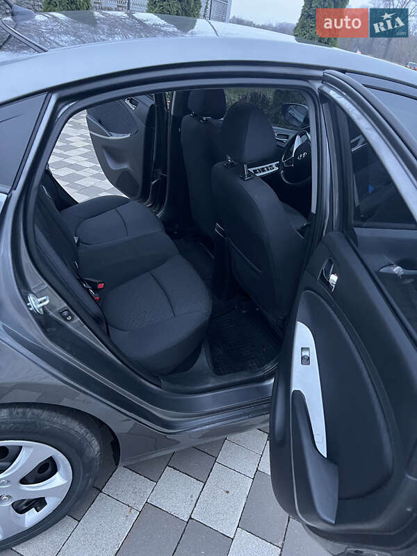 Седан Hyundai Accent 2011 в Ніжині фото 25 Седан Hyundai Accent 2011 в Ніжині