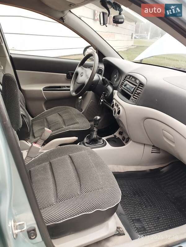 Седан Hyundai Accent 2008 в Харькове