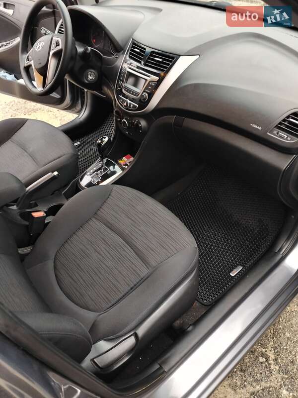 Седан Hyundai Accent 2015 в Запорожье фото 10 Седан Hyundai Accent 2015 в Запорожье