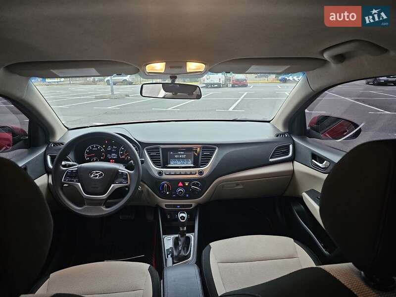 Седан Hyundai Accent 2018 в Киеве