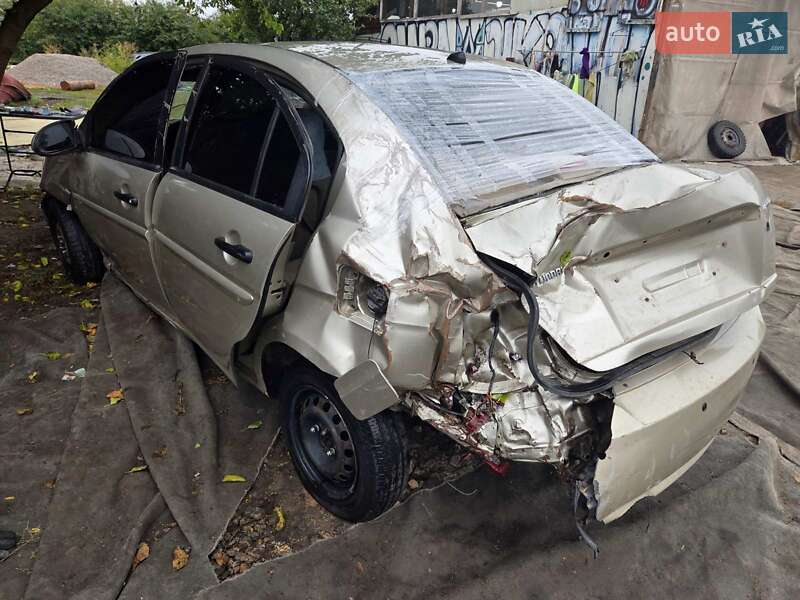 Седан Hyundai Accent 2011 в Києві фото 7 Седан Hyundai Accent 2011 в Києві