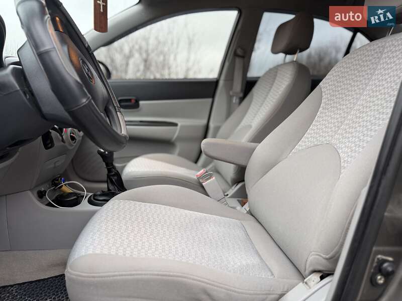 Седан Hyundai Accent 2008 в Тернополі