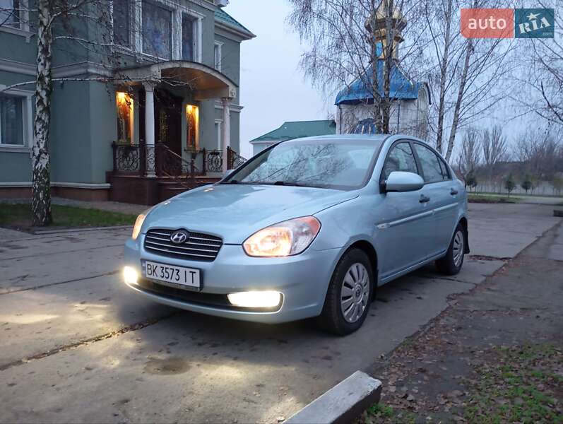 Hyundai Accent 2008