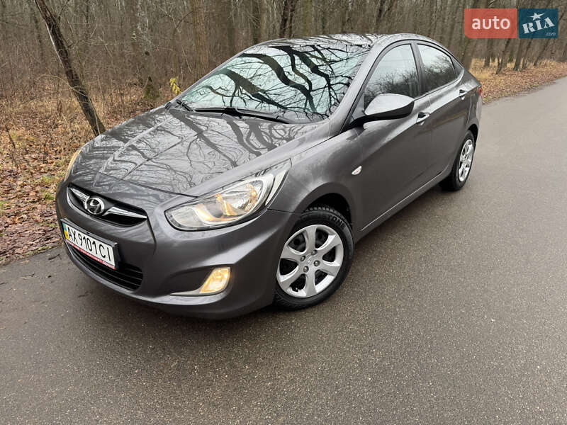Седан Hyundai Accent 2011 в Харькове